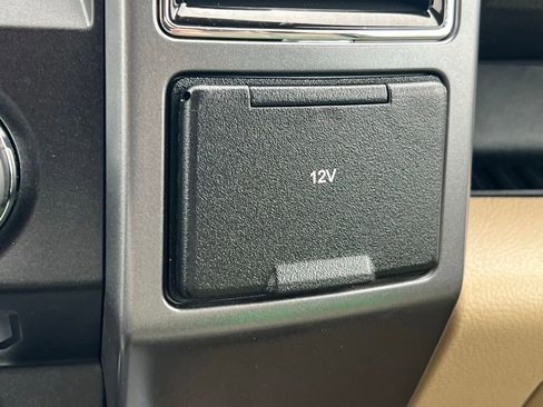 Used 2018 Ford F150 XLT w/ Equipment Group 302A Luxury AWD/4WD image 30