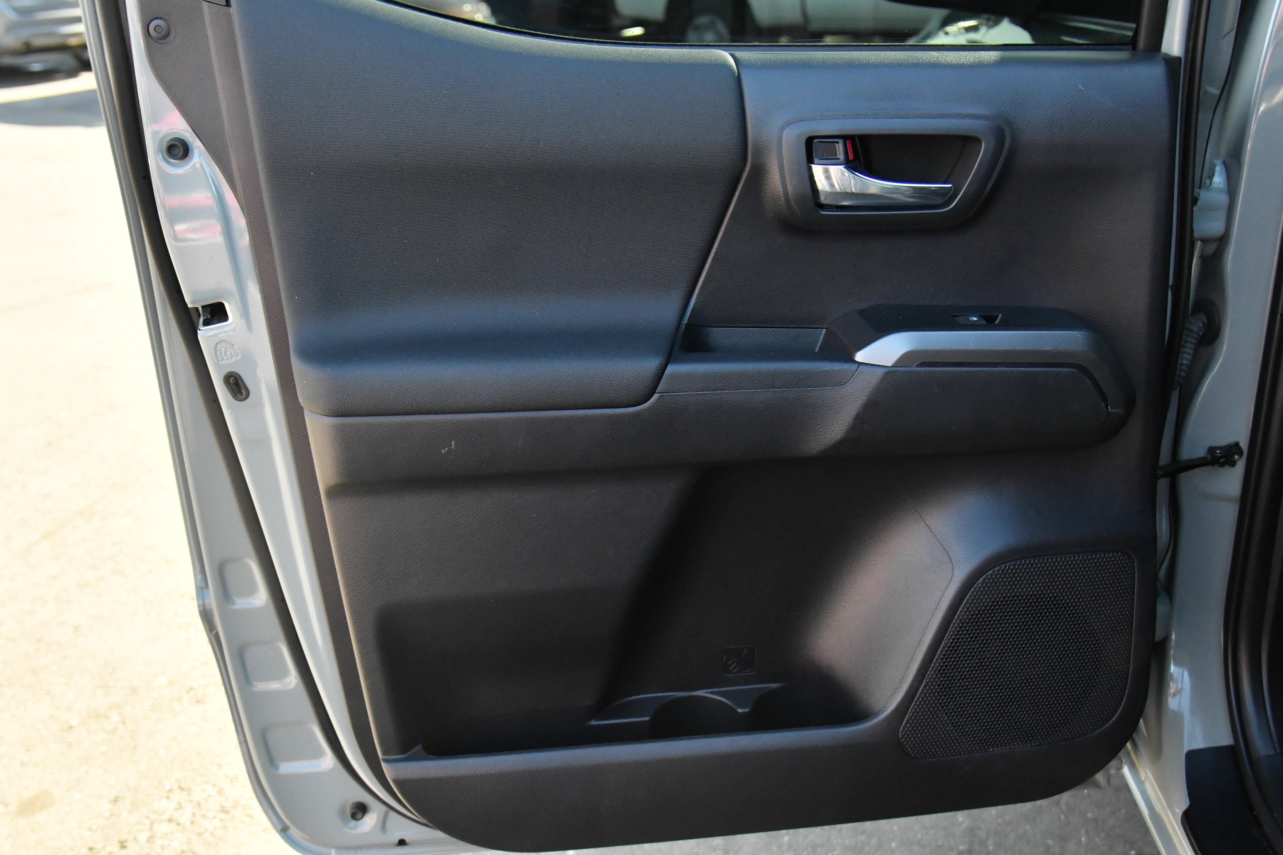 Used 2023 Toyota Tacoma TRD Off-Road RWD image 34