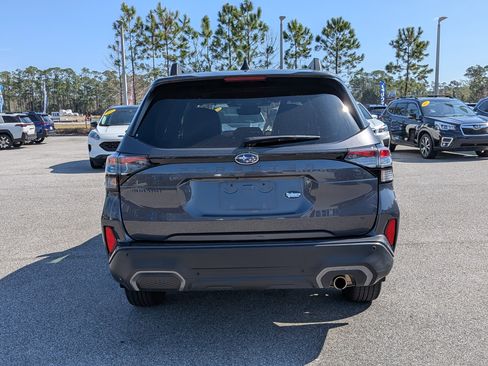 Certified 2025 Subaru Forester Limited image 5