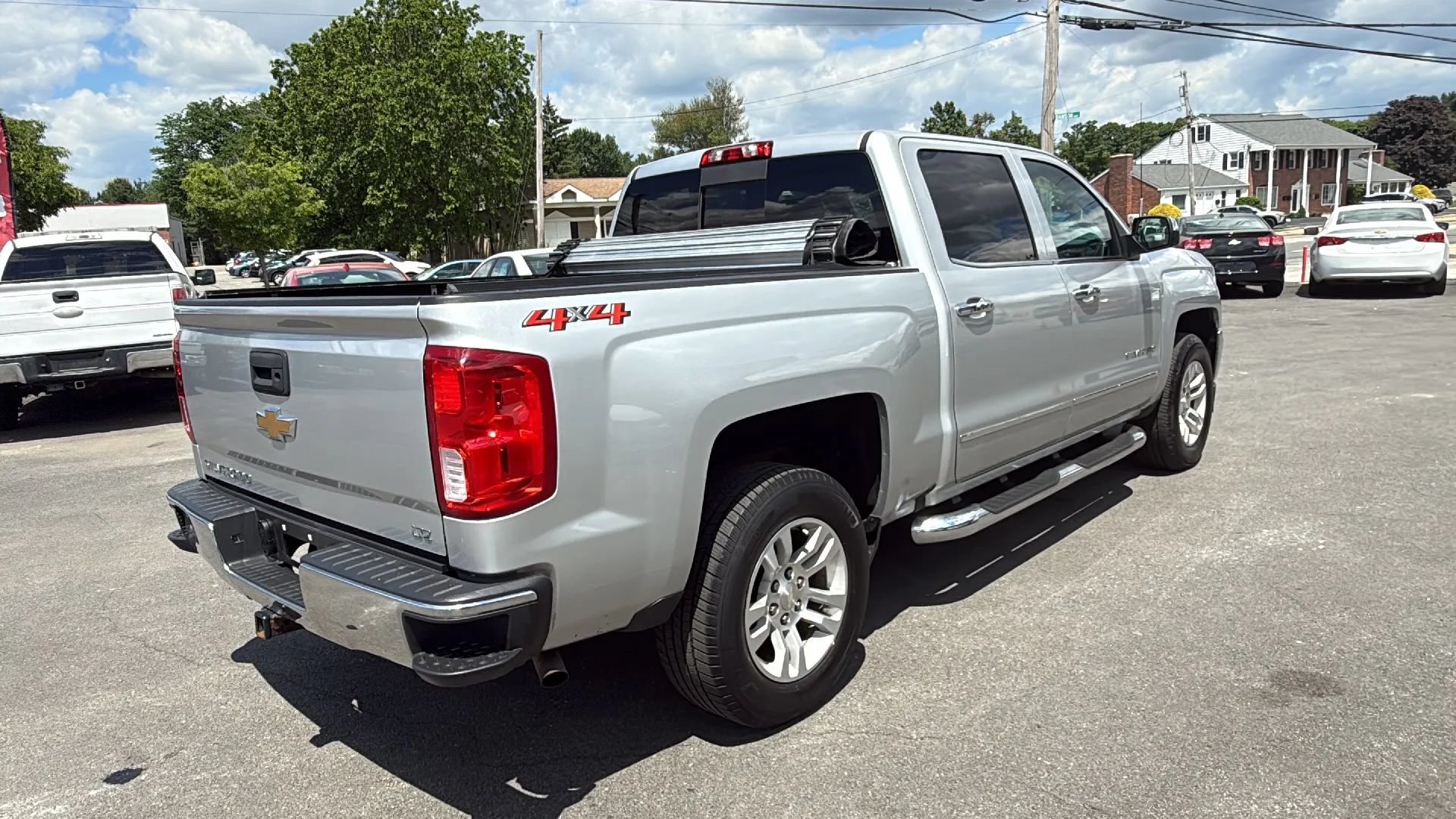 Used 2018 Chevrolet Silverado 1500 LTZ AWD/4WD image 11