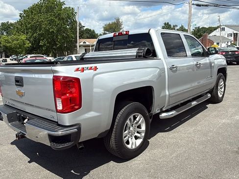 Used 2018 Chevrolet Silverado 1500 LTZ AWD/4WD image 11