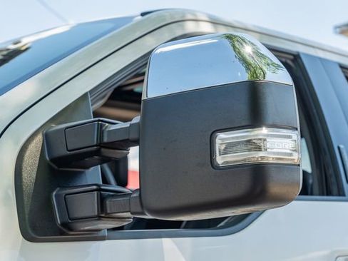 Used 2019 Ford F350 Lariat w/ Lariat Ultimate Package AWD/4WD image 10