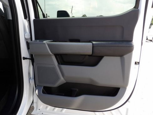 Used 2025 Ford F350 XLT AWD/4WD image 35
