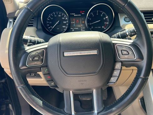 Used 2015 Land Rover Range Rover Evoque Pure Premium image 20