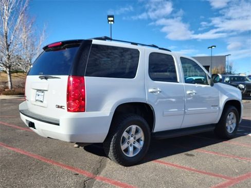 Used 2011 GMC Yukon SLE w/ Suspension Package, Off-Road image 5