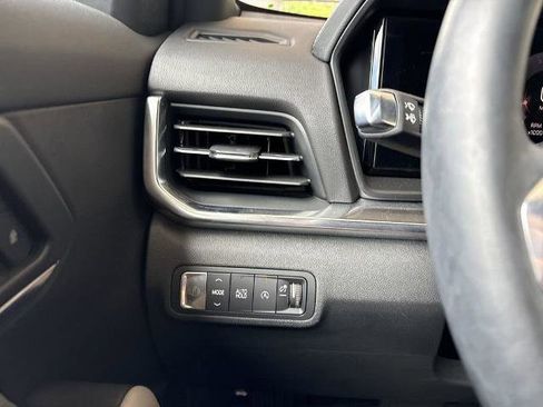 Certified 2025 GMC Terrain Elevation FWD image 18