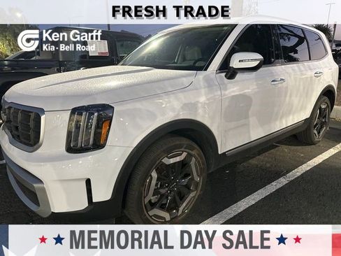 Certified 2025 Kia Telluride S FWD image 1