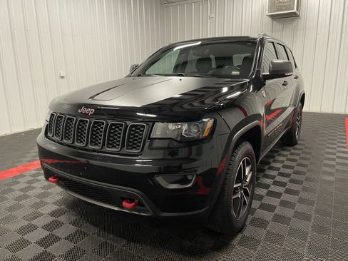 Used 2020 Jeep Grand Cherokee Trailhawk image 10