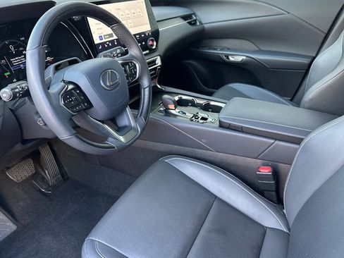 Certified 2025 Lexus RX 350h image 11