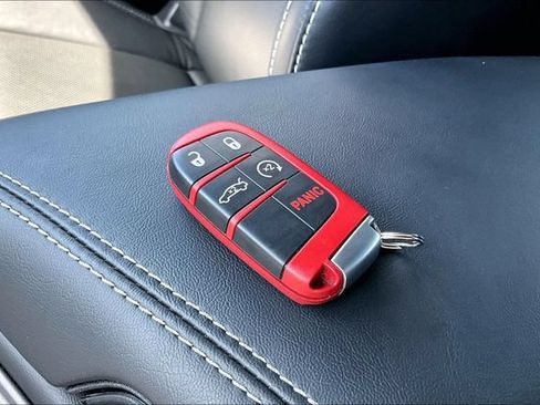 Used 2023 Dodge Challenger SRT Hellcat RWD image 30
