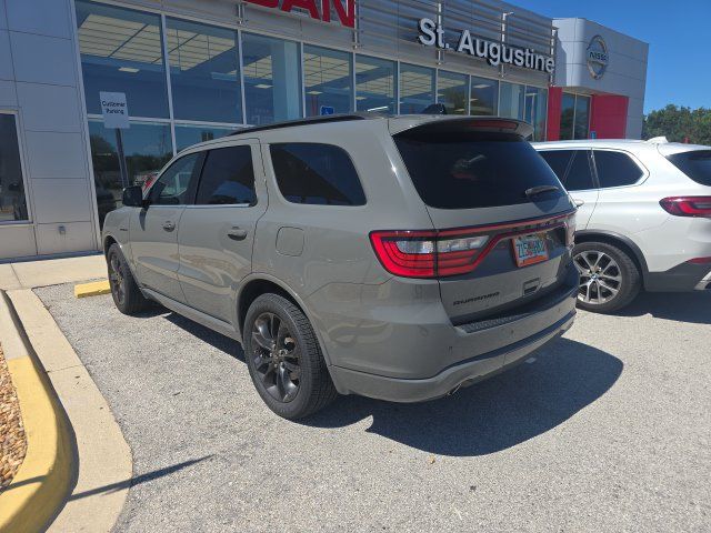 Used 2023 Dodge Durango R/T w/ Hemi Orange Plus Package RWD image 3