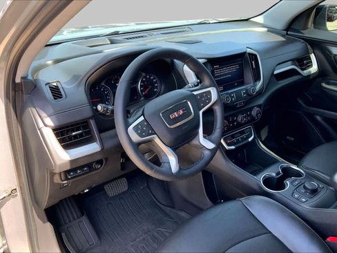 Used 2023 GMC Terrain SLT w/ Infotainment Package II FWD image 16