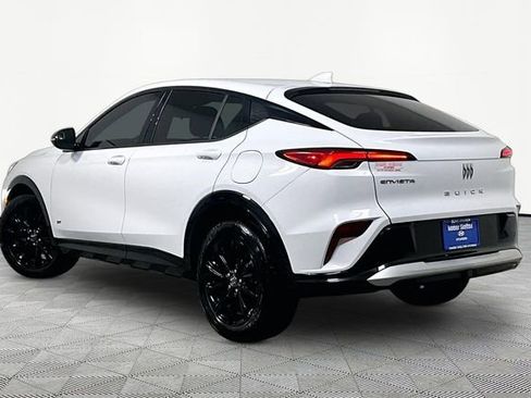 Used 2025 Buick Envista Sport Touring image 11