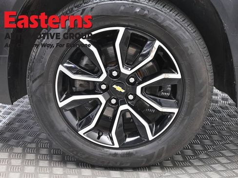 Used 2021 Chevrolet TrailBlazer ACTIV w/ Driver Confidence Package AWD/4WD image 29