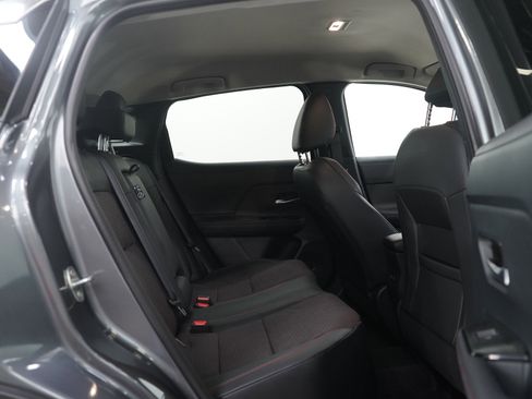 Used 2025 Nissan Kicks SR image 12