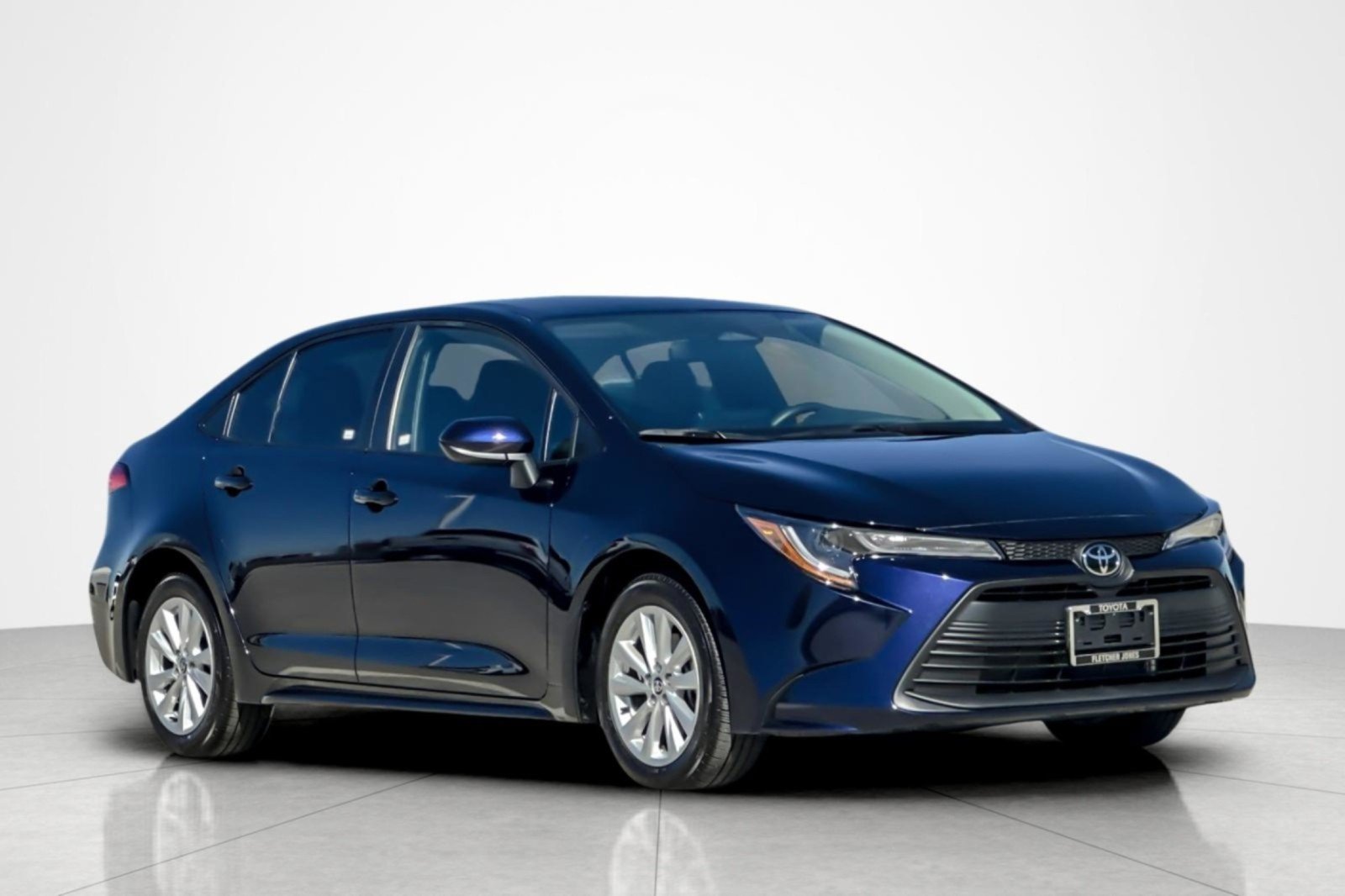 Certified 2026 Toyota Corolla LE w/ LE Premium Package FWD image 7