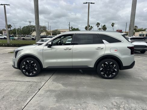 New 2026 Kia Sorento SX FWD image 4