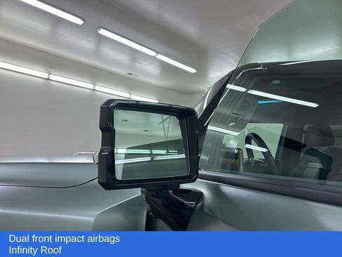 Used 2024 GMC Hummer EV 3X w/ LPO, Cargo Utility Package image 17