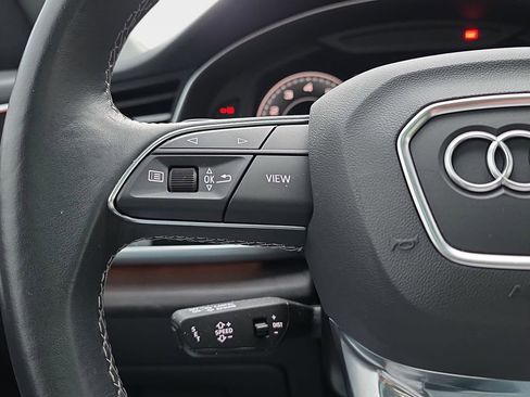 Used 2023 Audi Q8 Premium Plus w/ Premium Plus Package image 20