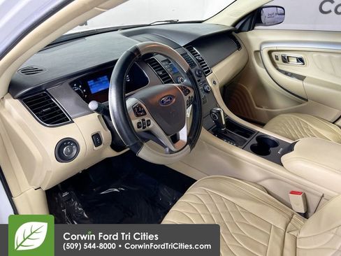 Used 2013 Ford Taurus SE FWD image 3