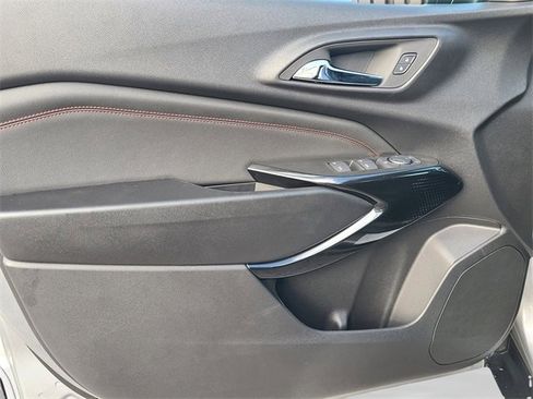 New 2026 Chevrolet Trax RS w/ Driver Confidence Package image 19