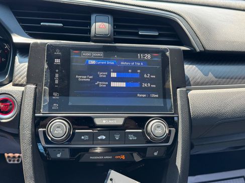Used 2017 Honda Civic Si image 18