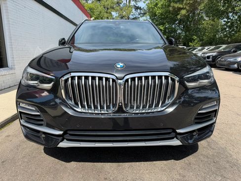 Used 2019 BMW X5 xDrive40i w/ Premium Package 2 AWD/4WD image 3