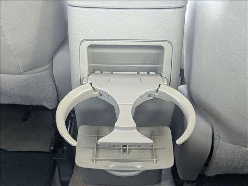 Used 2013 Toyota Corolla L image 17