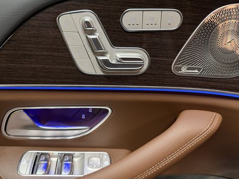 New 2026 Mercedes-Benz GLS 450 4MATIC image 10