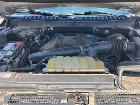 Used 2019 Ford Expedition Max Limited RWD image 15
