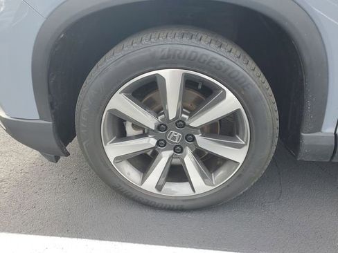 Used 2023 Honda Pilot Elite image 17