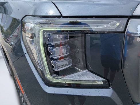 Used 2021 GMC Yukon AT4 AWD/4WD image 9