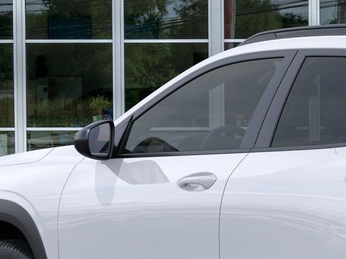 New 2026 Chevrolet Trax LT w/ Midnight Edition image 12