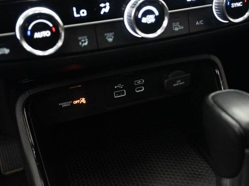 Used 2024 Honda CR-V Sport image 12