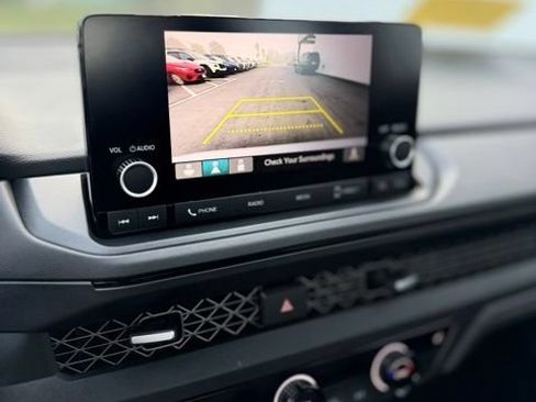 Used 2024 Honda Accord EX image 11