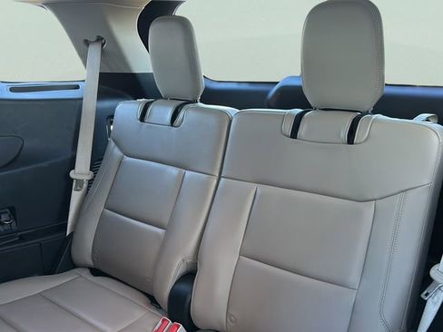 Used 2023 Ford Explorer XLT w/ Equipment Group 202A image 18