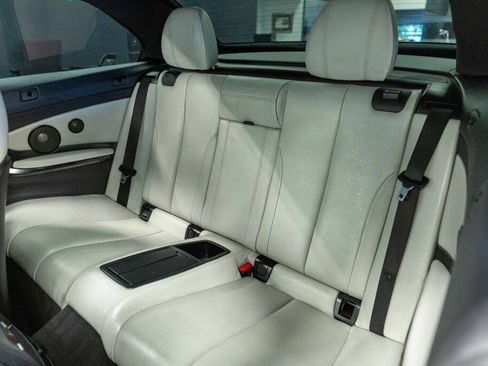 Used 2015 BMW M4 Convertible image 12