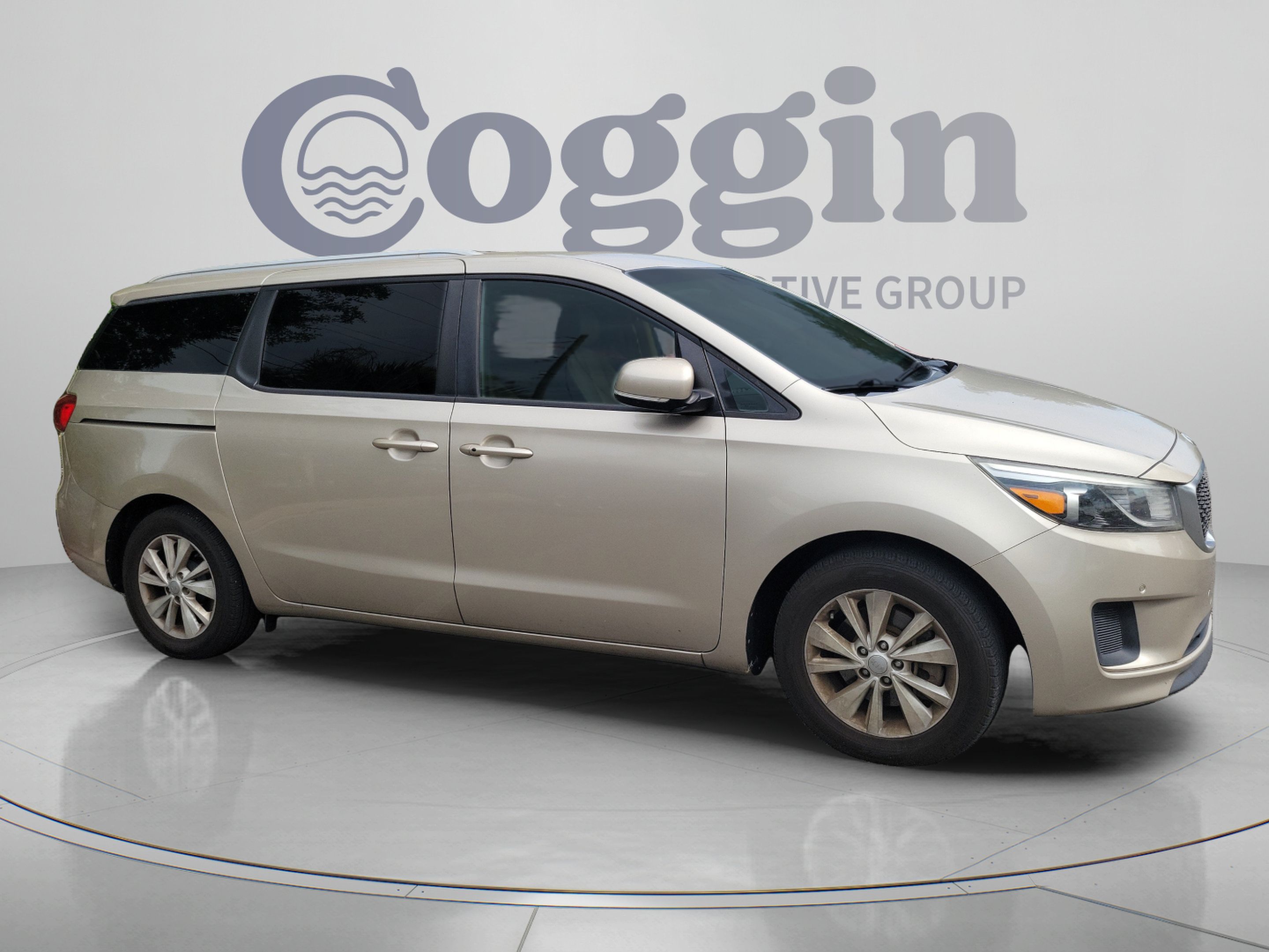 Used 2017 Kia Sedona LX w/ LX Essentials Premium Package FWD image 6