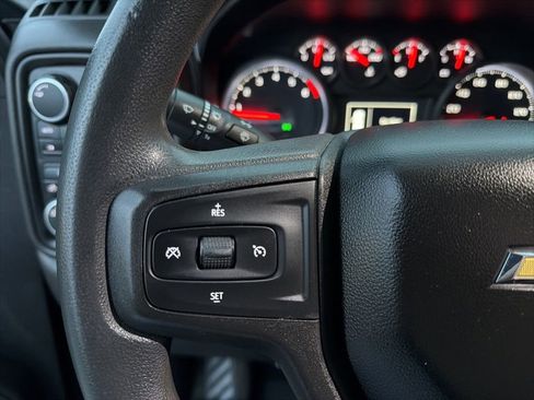 Used 2021 Chevrolet Silverado 1500 Custom image 40