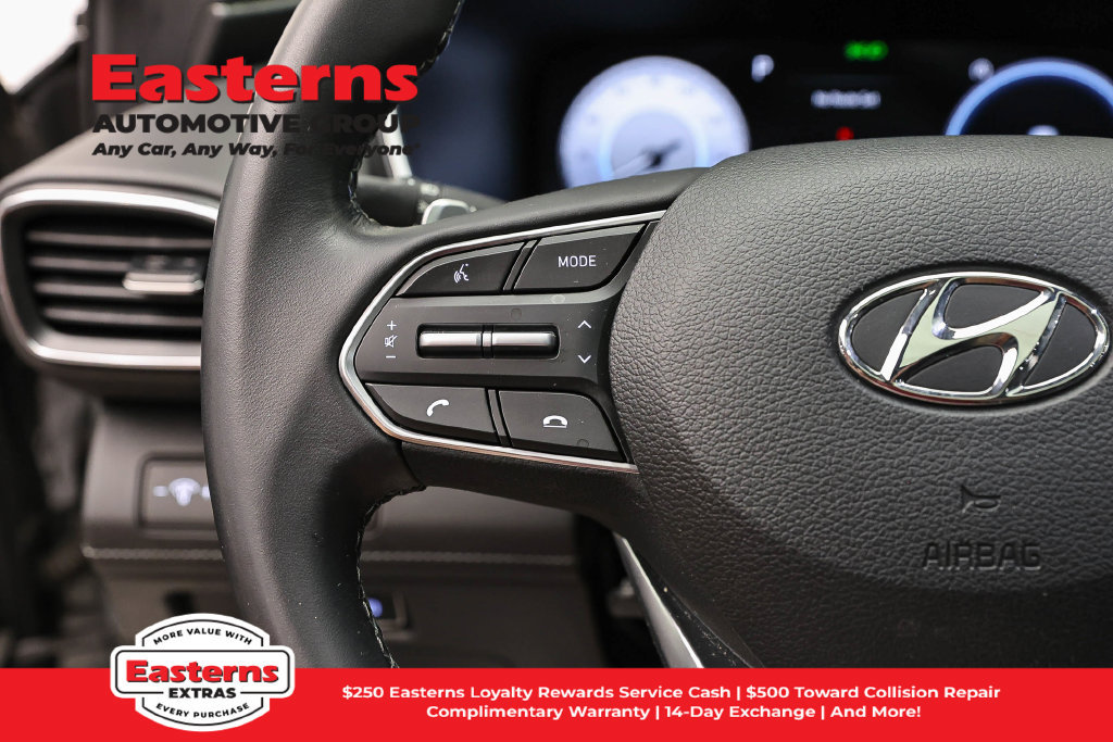 Used 2023 Hyundai Santa Fe SEL w/ Premium Package AWD/4WD image 16