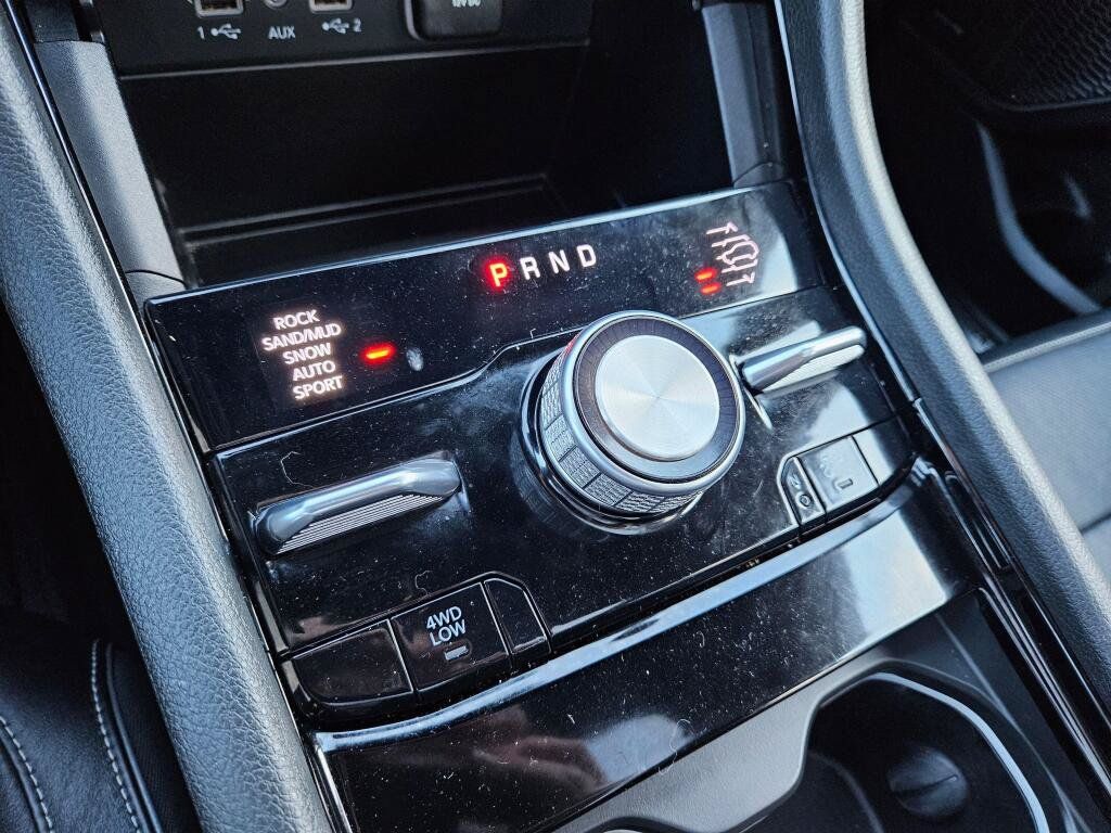 Used 2023 Jeep Grand Cherokee L Overland AWD/4WD image 30
