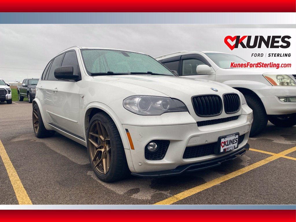 Used 2013 BMW X5 xDrive50i AWD/4WD image 1