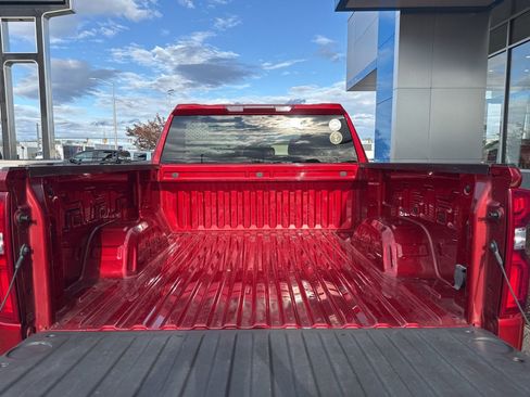 Used 2024 Chevrolet Silverado 1500 RST AWD/4WD image 14