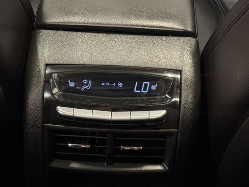 Used 2017 Cadillac XT5 Premium Luxury AWD/4WD image 27