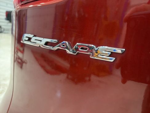 Used 2016 Ford Escape Titanium w/ Equipment Group 301A image 10