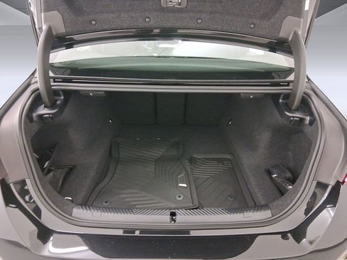 New 2026 BMW 530i xDrive 530i xDrive w/ M Sport Package image 28