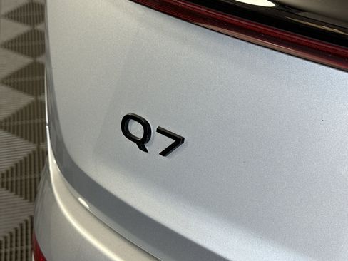 Certified 2025 Audi Q7 2.0T Premium Plus w/ Premium Plus Package image 15