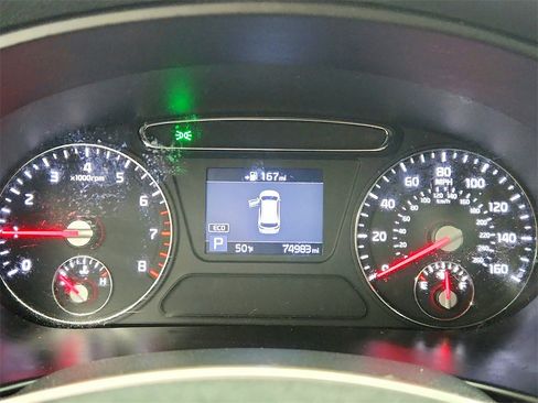 Used 2020 Kia Sorento LX image 13