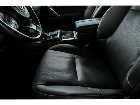 Used 2023 Lexus GX 460 Premium image 11