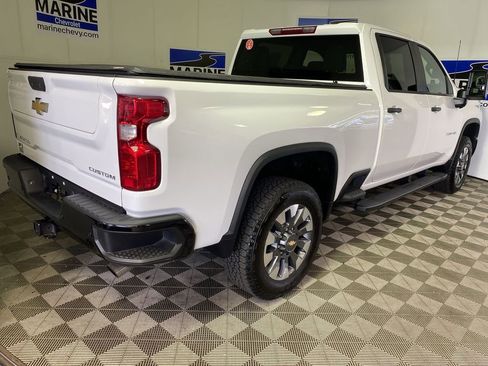Used 2024 Chevrolet Silverado 2500 Custom w/ Custom Value Package AWD/4WD image 13